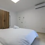 Center Luxury Rooms